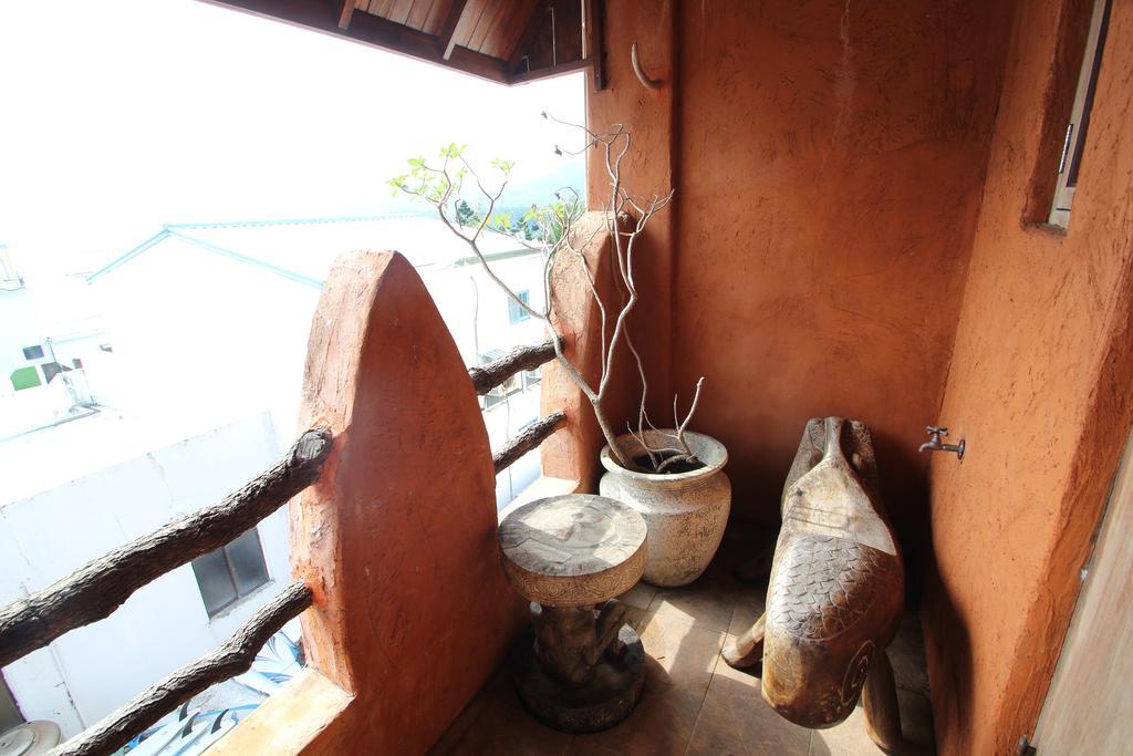 Kenting Afei Surf Hotel Jialeshuel Nanu Manzhou Exterior foto